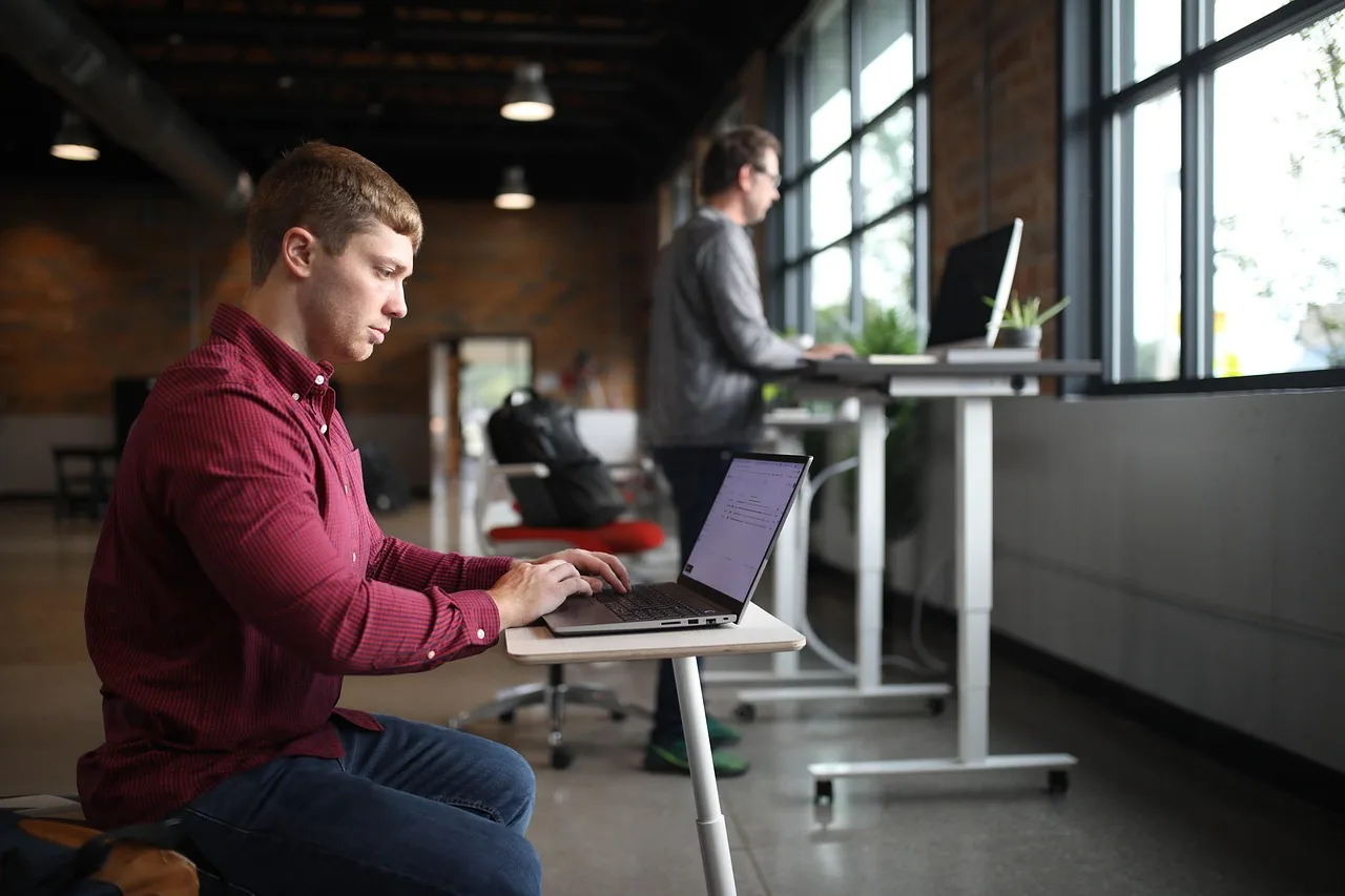 office workspace, pneumatic desk, office desk, the standing desk, standing desk, standing desk, standing desk, standing desk, standing desk, standing desk. Where a coworking space does best: markets to consider