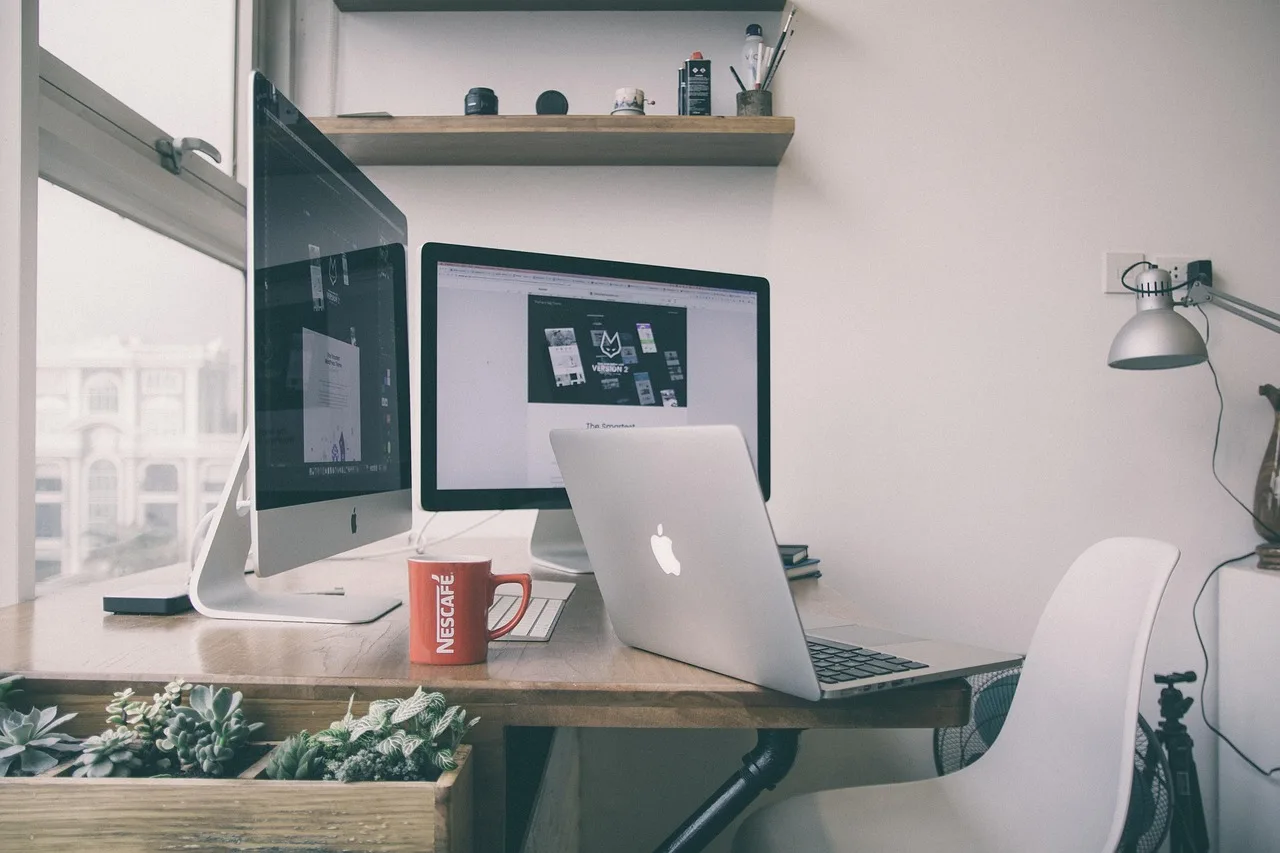 table, chair, desk, lamp, room, office, laptop, macbook, apple, monitor, keyboard, technology, white, office, macbook, macbook, macbook, macbook, macbook. Coworking space equipment: the case for used, the case for new